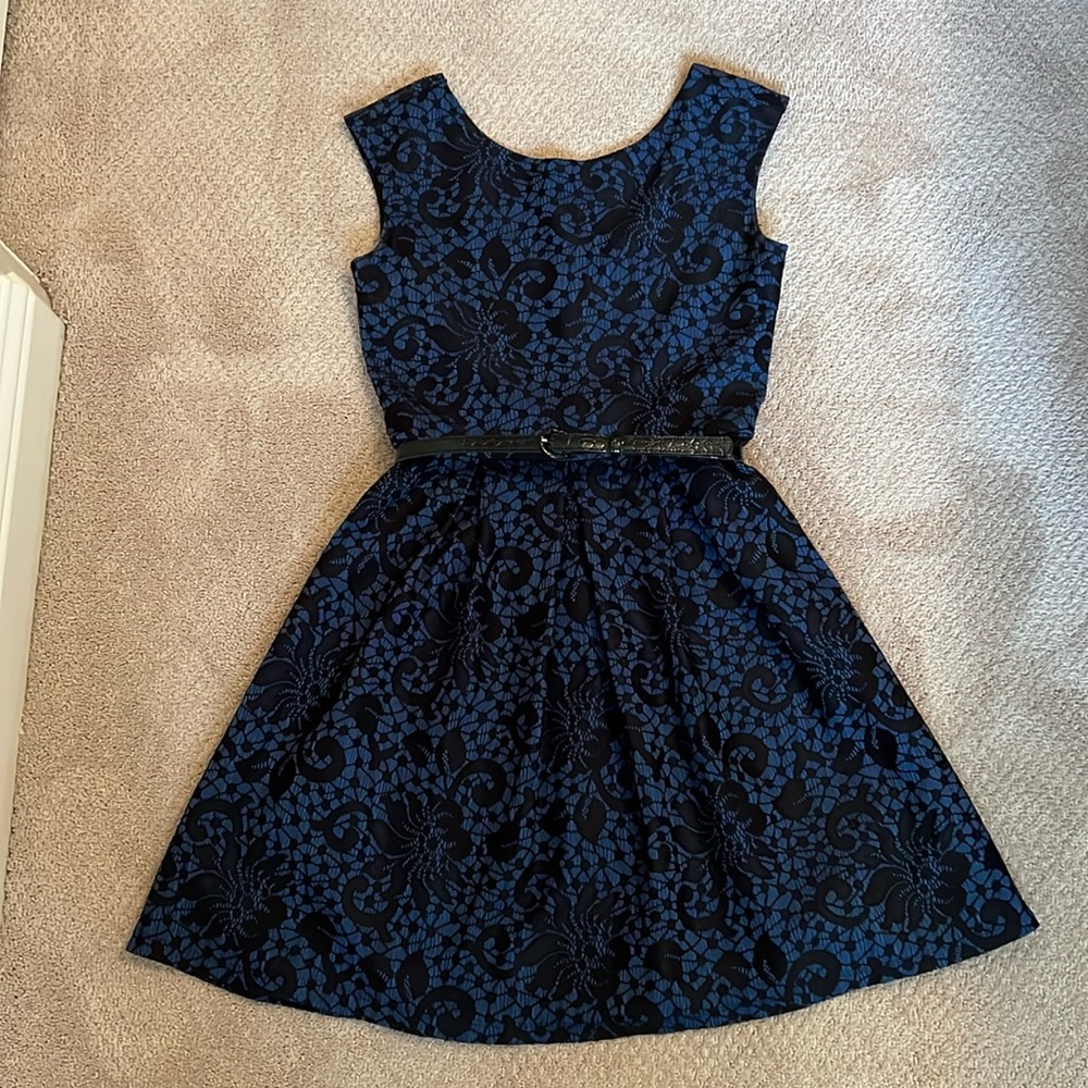 Beautiful blue fit and flare dress with black lace pattern, size 4